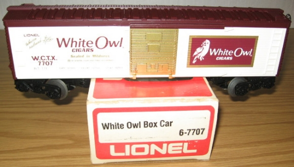 Picture of White Owl Tobacco Car