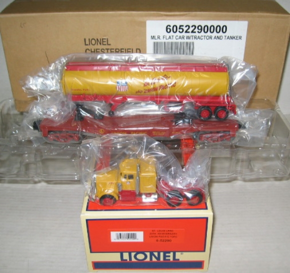 Picture of 52290 - StLRRC Union Pacific Flatcar w/Tractor-Tanker