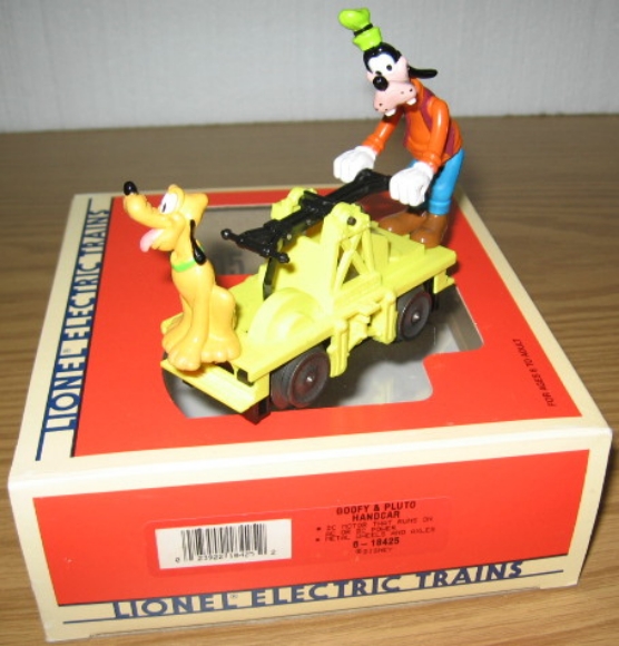 Picture of DISNEY Goofy & Pluto Handcar