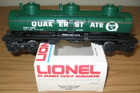Picture of Quakerstate Oil 3-Dome Tank Car