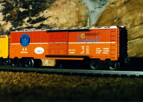 Picture of CLRC Southern Pacific Daylight Oper. Boxcar
