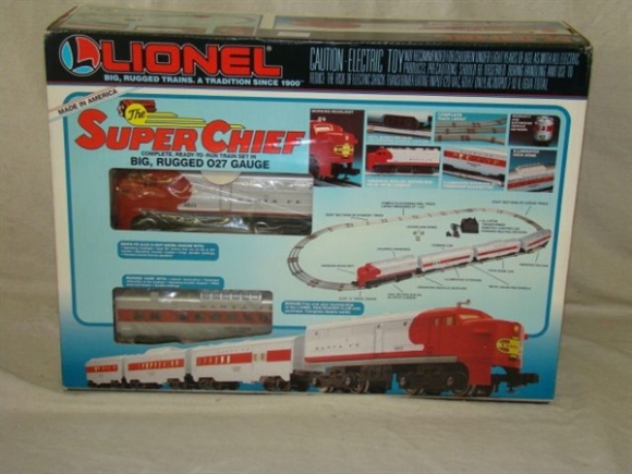 Picture of Santa Fe 'Super Chief' Alco/Pass. Set - sealed