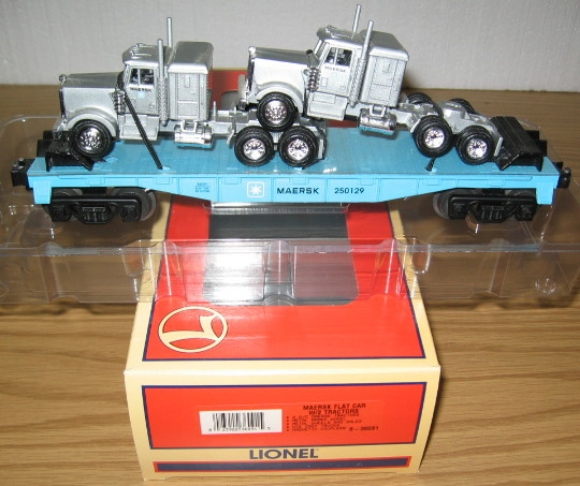 Picture of Maersk Flatcar w/Die-Cast Tractors