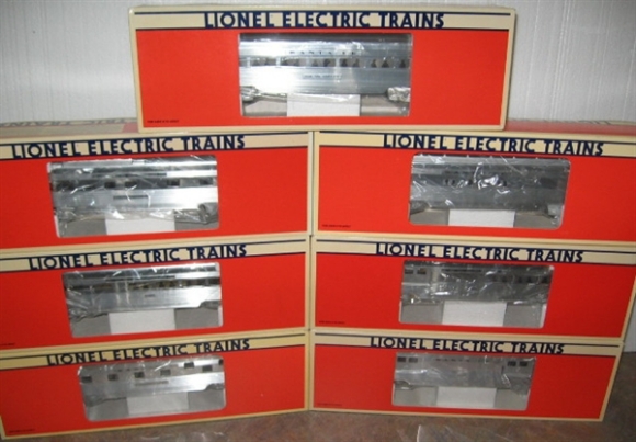 Picture of 19109 to 13, 28,38 - Santa Fe Smooth-Side 15" Alum. 7-Car Set (used)