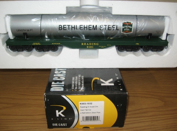 Picture of K-Line Reading 16-Wheel Flatcar w/Bethlehem Steel Pipe 