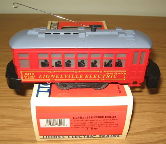 Picture of Lionelville Trolley