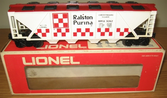 Picture of Ralston Purina Covered Quad Hopper