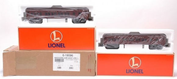 Picture of Legends of Lionel Madison 2-Car Set addons