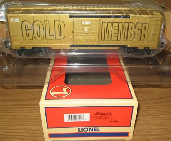 Picture of Gold Members Century Club Boxcar