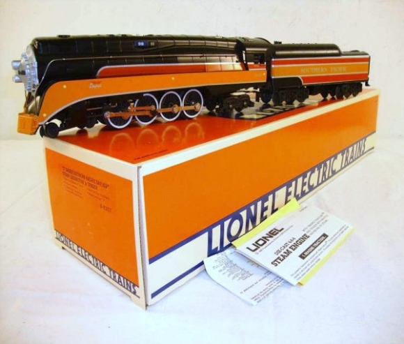 Picture of Southern Pacific GS-4 Daylight Locomotive *