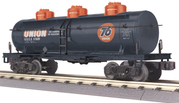 Picture of Union 76 3-Dome Tank Car