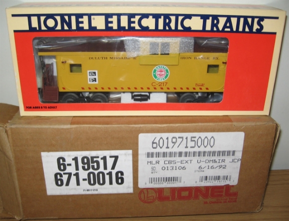 Picture of Duluth, Missible & Iron Range Extended Vision Caboose