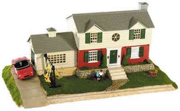 Picture of Operating Colonial House on base