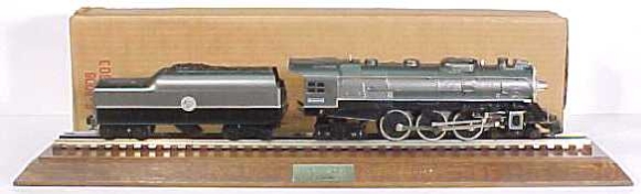 Picture of ACL 'Silver Shadow' 4-6-4 w/display case