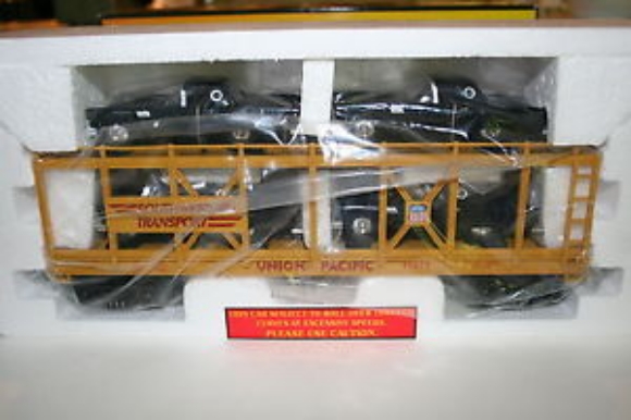 Picture of TTOS Union Pacific Auto Carrier w/(4) T-Birds