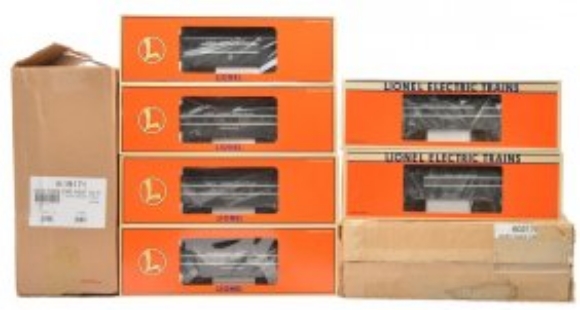 Picture of Lionel New York Central 15" Aluminum Passenger 6-Car Set (19171/21780)