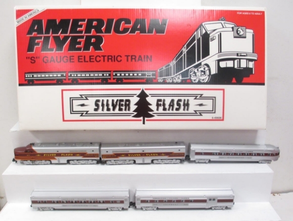 Picture of Silver Flash Passenger Set 