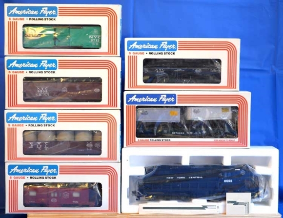 Picture of New York Central GP Diesel w/6 NYC Frt. Cars