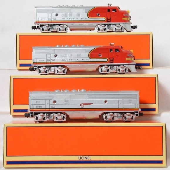 Picture of Santa Fe F-3 #2343 ABA w/TMCC (18130/18134/18136)