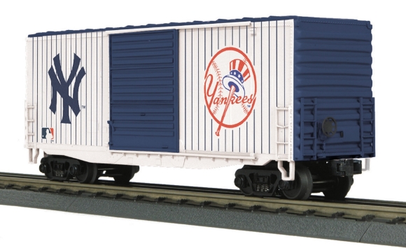Picture of MTH RailKing New York Yankees High-Cube Boxcar