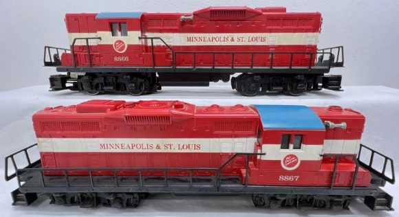 Picture of Minneapolis & St. Louis GP-9 Diesel Engine & Dummy Unit 8866/8867
