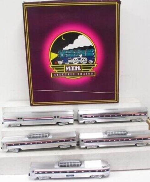 Picture of MTH Premier Amtrak 70' Aluminum 5-Car Passenger Set