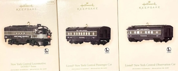 Picture of New York Central FT Diesel & (2) Passenger Cars