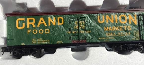 Picture of Grand Union 40' Wood Refrigerator Boxcar #90104