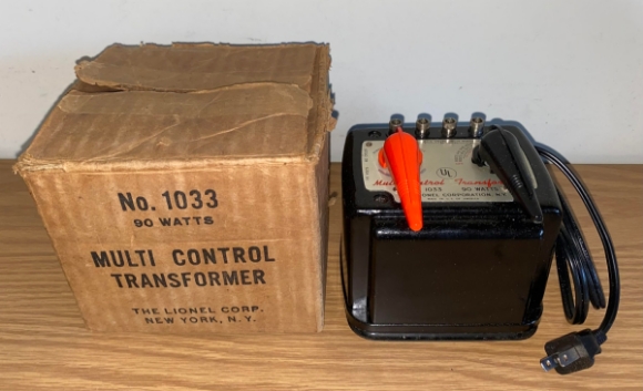 Picture of Postwar 1033 Transformer (90-watts) w/box