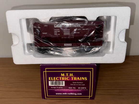 Picture of MTH Premier Great Northern Ore Car w/ Load #92553