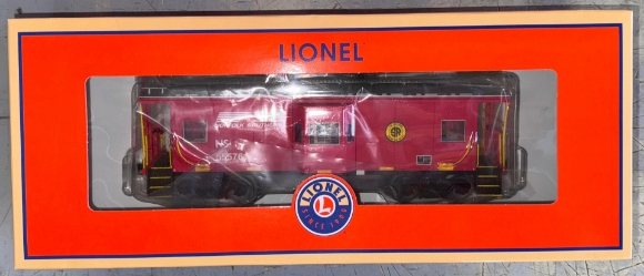 Picture of Lionel Norfolk Southern Bay Window Caboose #55761