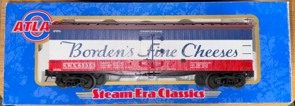 Picture of ATLAS Borden's Fine Cheeses Woodside Refrigerator Car #85353 (like-new)