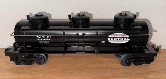 Picture of Lionel New York Central 3-Dome Tank Car (no box)