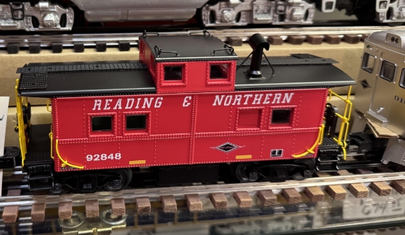 Picture of Lionel Reading & Northern "Lehigh Gorge" Caboose #92848