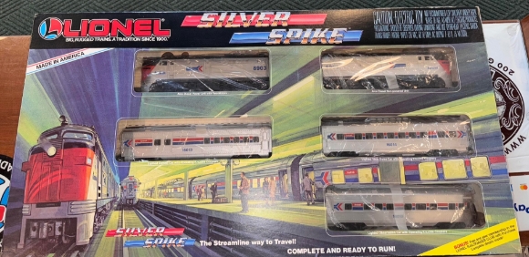 Picture of Lionel Amtrak 'Silver Spike' Passenger (used)