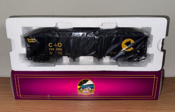 Picture of MTH Premier Chessie 4-Bay Hopper w/ Coal Load