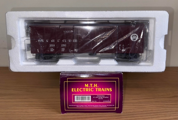 Picture of MTH Premier PRR 40' Single-Sheathed Boxcar #264280