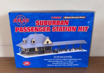 Grzyboski's Train Store: ATLAS Building Kits