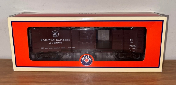 Picture of Lionel Pennsylvania REA Double-Door Boxcar