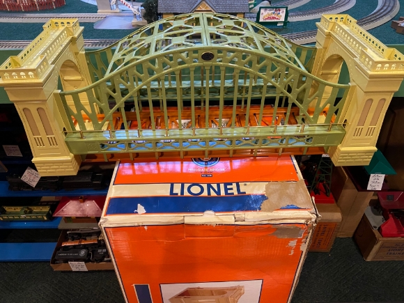 Picture of Hellgate Bridge (Cream & Green Version) *