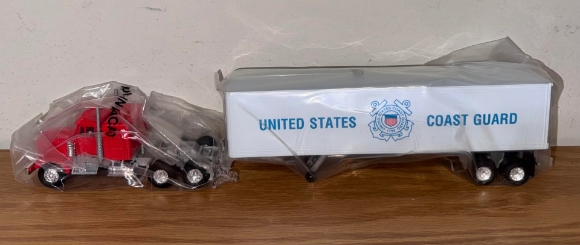 Picture of Lionel U.S. Coast Guard Tractor Trailer