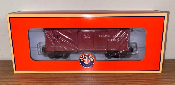 Picture of Lionel Lehigh Valley Double-Sheathed Boxcar #84136
