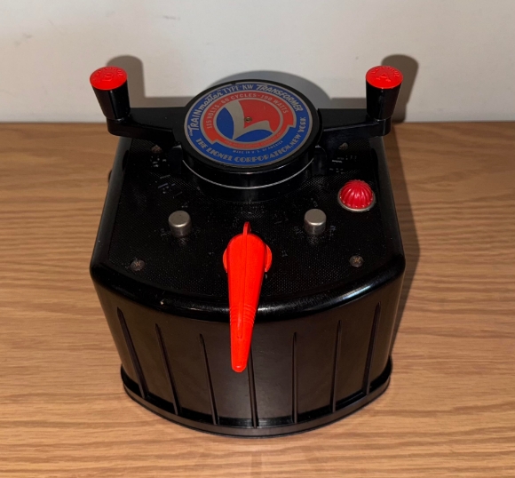 Picture of Lionel Postwar KW Transformer (190-watts) - no box