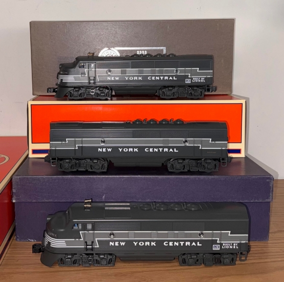 Picture of Lionel Century Club I New York Central F-3 ABA's 18135/18178 (used)