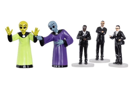 Picture of Lionel Area 51 Figures