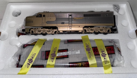 Picture of MTH RailKing Santa Fe PA Alco 'AA' Diesels w/ Proto 3.0