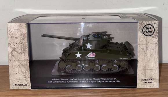 Picture of ATLAS (1:43) U.S. Army M4A3 Sherman Tank "Thunderbolt IV" (Belgium, Dec. 1944)