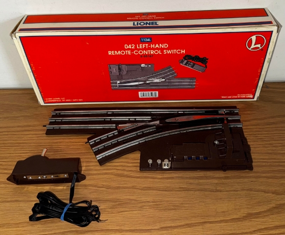 Picture of Lionel 042 Remote Switch Left-Hand (used)