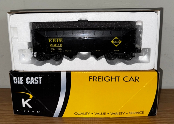 Picture of K-Line Erie Smooth-Side 2-Bay Die-Cast Hopper Car #28013