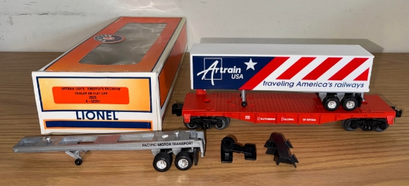 Picture of Lionel Artrain USA's "American Railways" Flatcar w/ Trailer (2003)